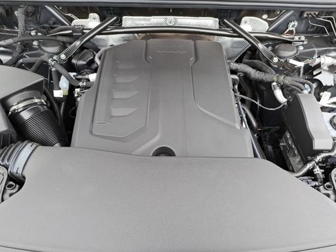 New 2026 Audi Q5 Premium Plus AWD/4WD image 32