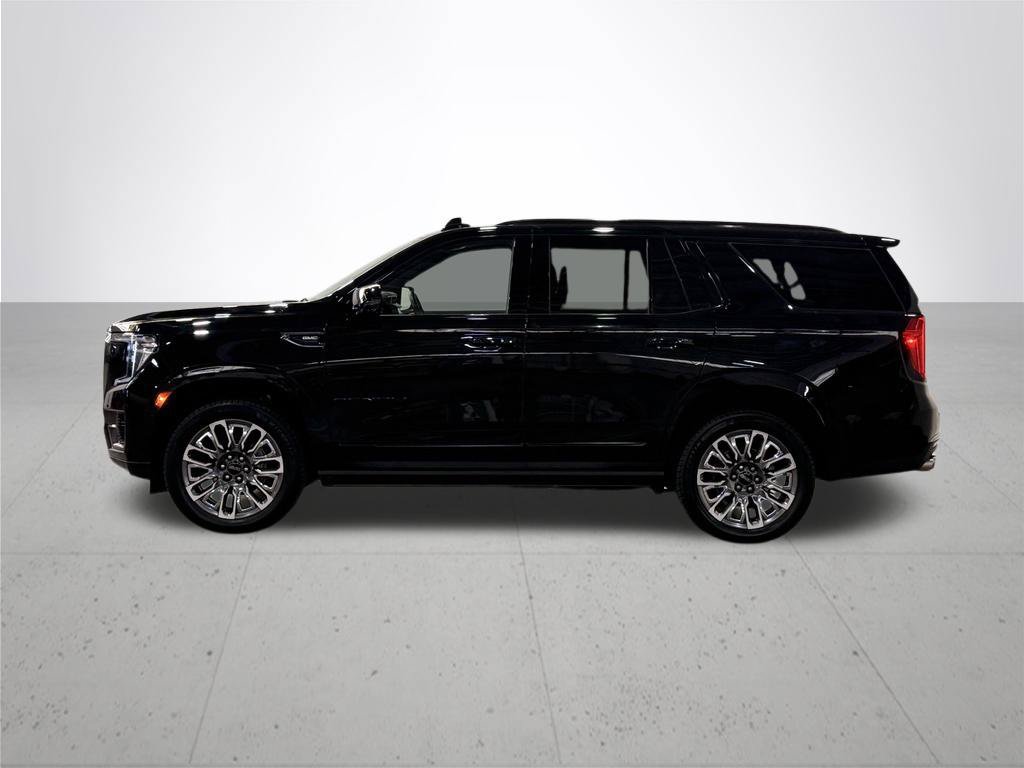 Used 2024 GMC Yukon Denali Ultimate AWD/4WD image 16