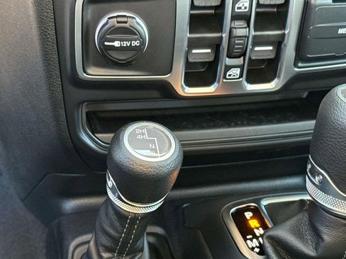 New 2026 Jeep Gladiator Sport image 28