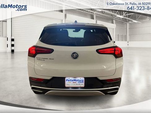 Used 2023 Buick Encore GX Preferred w/ Cold Weather Comfort Package FWD image 4