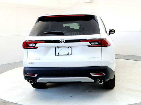 New 2026 Toyota Grand Highlander AWD Hybrid image 5