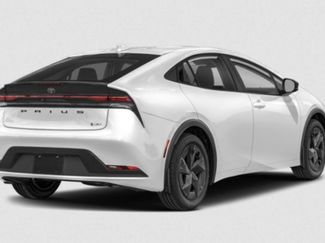 Used 2026 Toyota Prius Plug-In Hybrid video 3