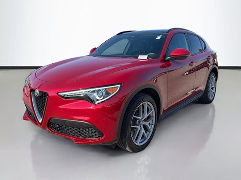 Used 2018 Alfa Romeo Stelvio Ti Sport image 8
