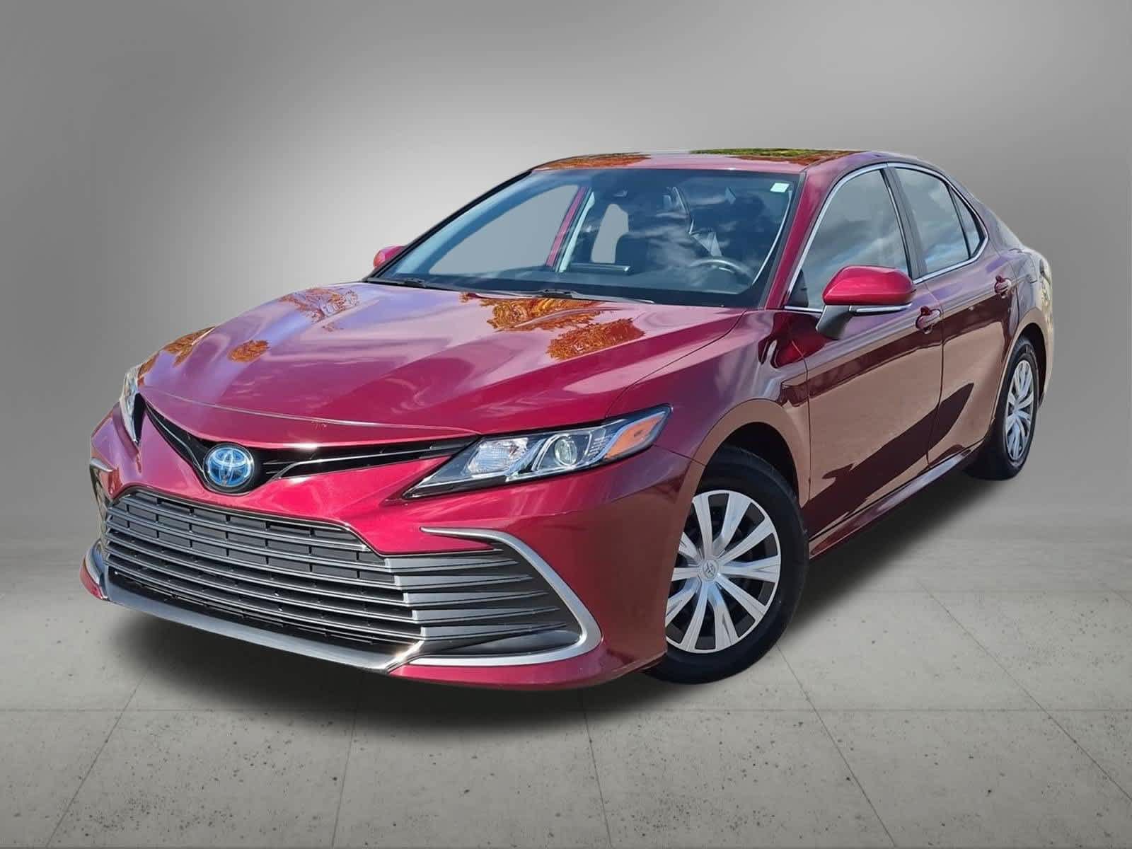 Used 2022 Toyota Camry LE w/ Audio Upgrade Package FWD image 1