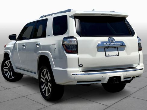 Used 2016 Toyota 4Runner Limited image 11