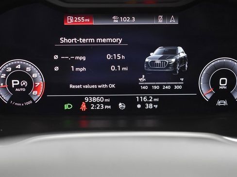 Used 2020 Audi Q3 2.0T Prestige image 28