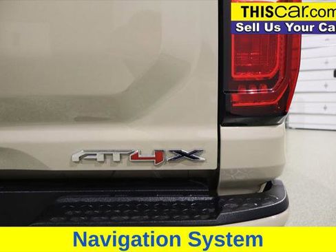 Used 2024 GMC Canyon AT4X image 12