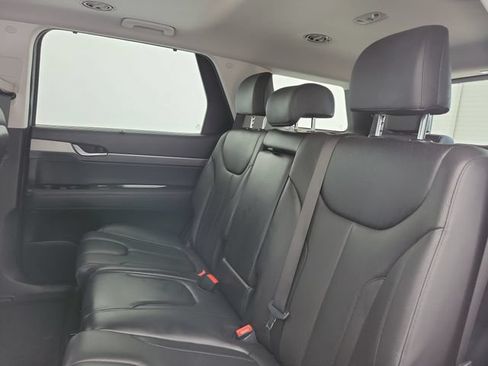 Used 2022 Hyundai Palisade SEL w/ 8P Bench Seat Package FWD image 12