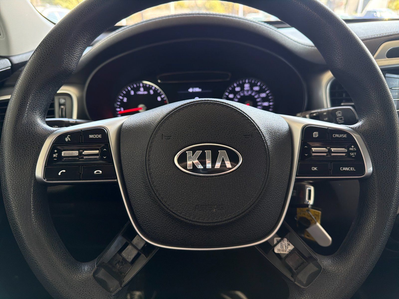 Used 2019 Kia Sorento L FWD image 21