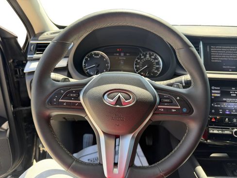 Used 2022 INFINITI QX50 Essential FWD image 13