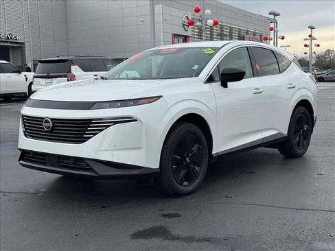 Certified 2025 Nissan Murano SV image 7