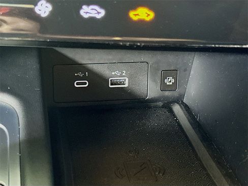 Used 2025 INFINITI QX60 Pure image 31