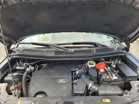 Used 2013 Ford Explorer XLT image 23