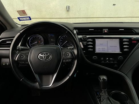 Used 2019 Toyota Camry SE image 13