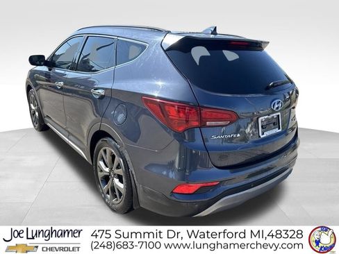 Used 2017 Hyundai Santa Fe Sport FWD image 5