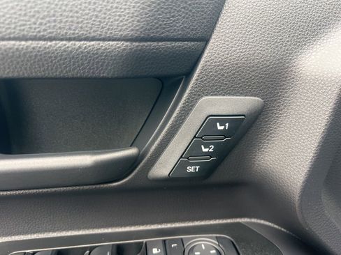 Used 2025 Toyota 4Runner TRD Off-Road Premium image 12