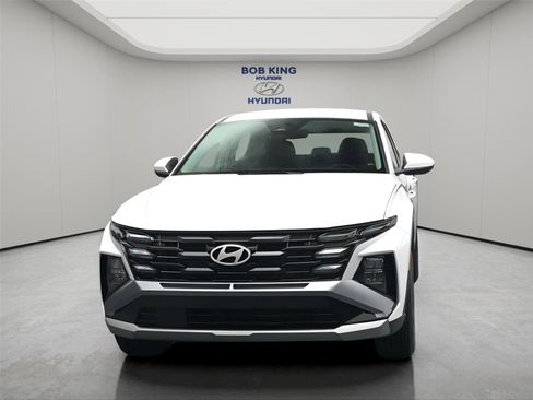 New 2026 Hyundai Tucson SE AWD/4WD image 11
