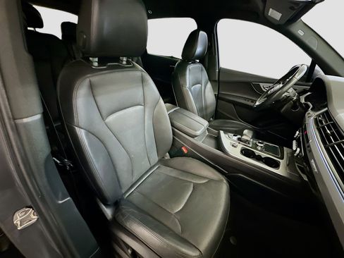 Used 2018 Audi Q7 2.0T Premium Plus w/ Premium Plus Package image 35