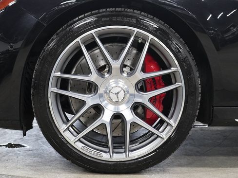 Used 2019 Mercedes-Benz E 63 AMG S image 38