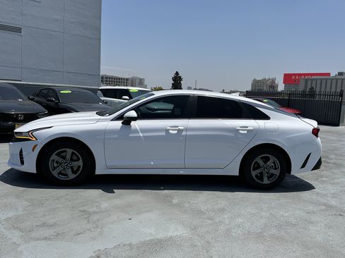 Certified 2021 Kia K5 LXS FWD image 3