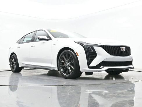 Used 2025 Cadillac CT5 V RWD image 45