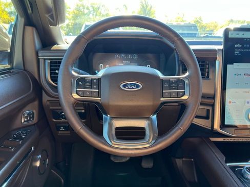 Used 2022 Ford Expedition King Ranch image 38