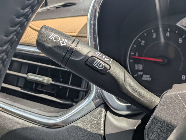 Used 2022 Chevrolet Equinox Premier FWD image 28