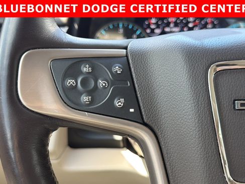 Used 2018 GMC Yukon Denali w/ Denali Ultimate Package AWD/4WD image 28