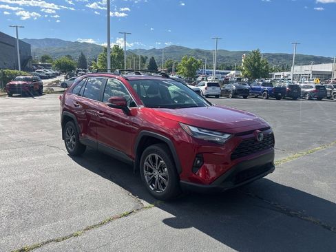Used 2023 Toyota RAV4 XLE Premium AWD/4WD image 2