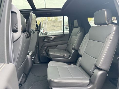 New 2026 GMC Yukon XL Elevation w/ Elevation Premium Package image 24