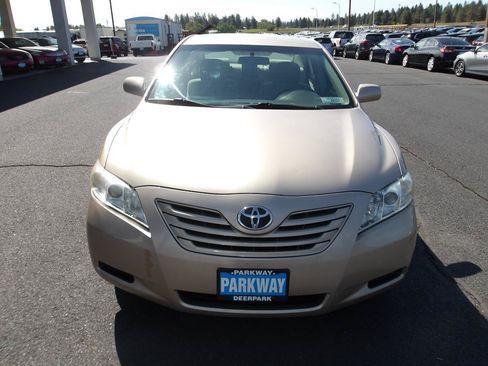 Used 2007 Toyota Camry LE FWD image 8