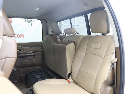 Used 2022 RAM 2500 Limited w/ Off Road Package AWD/4WD image 19