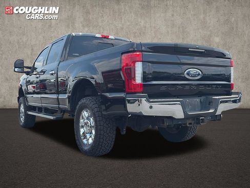 Used 2019 Ford F250 Lariat w/ Lariat Ultimate Package AWD/4WD image 6