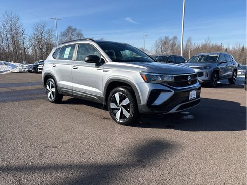 Used 2023 Volkswagen Taos S w/ Driver Assistance Package image 7