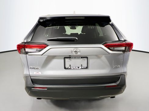 Used 2025 Toyota RAV4 XLE w/ Convenience Package FWD image 6