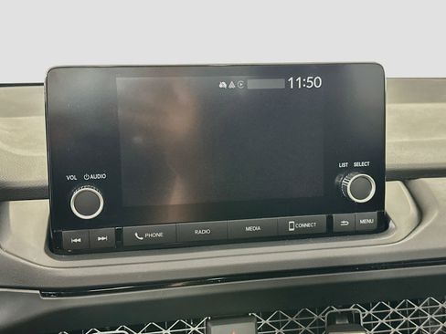 Used 2025 Honda Accord SE image 19