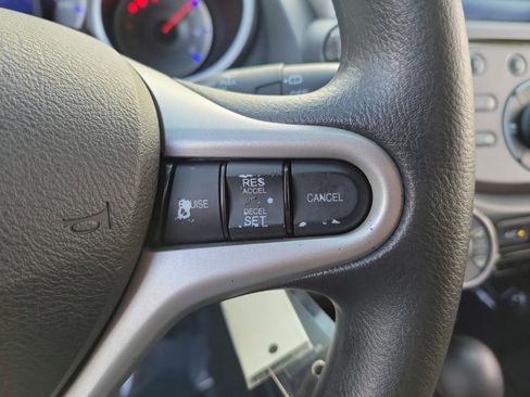 Used 2013 Honda Fit image 19