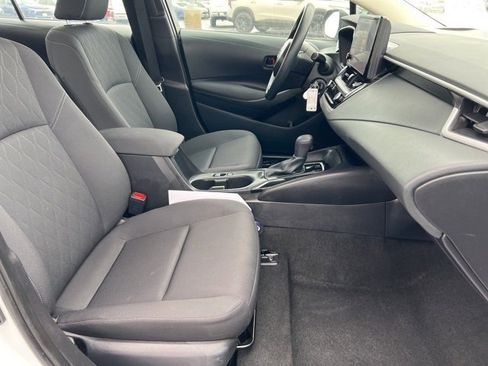 Used 2024 Toyota Corolla LE image 34