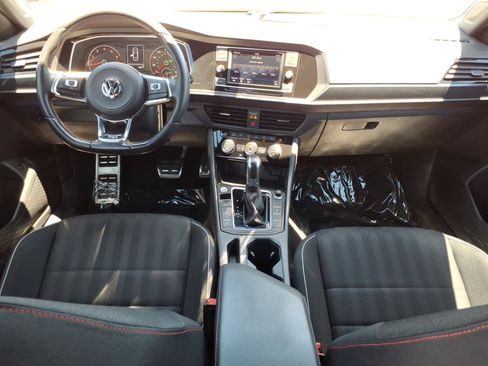 Used 2019 Volkswagen Jetta GLI FWD image 23