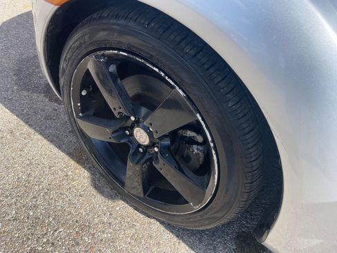 Used 2005 MAZDA RX-8 w/ AT Grand Touring Pkg image 10