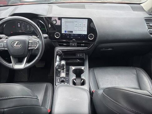 Used 2023 Lexus NX 250 FWD w/ Towing Package (2000 Lbs) image 9