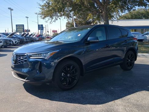 Certified 2025 Acura RDX SH-AWD image 8