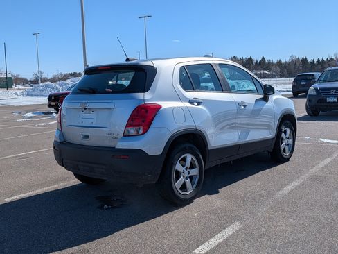 Used 2016 Chevrolet Trax LS image 4