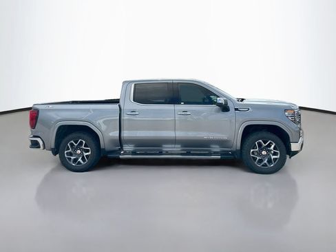 Used 2024 GMC Sierra 1500 SLT AWD/4WD image 8