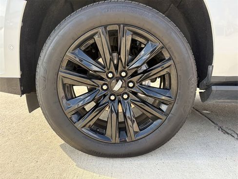 Used 2021 Cadillac Escalade Sport w/ Driver Assist Tech Package image 9