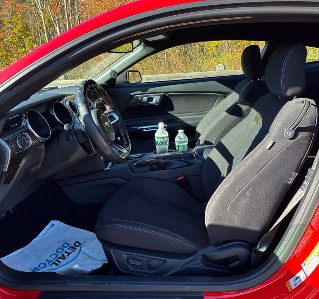 Used 2020 Ford Mustang GT w/ Black Accent Package RWD image 9