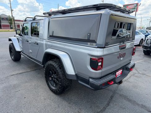 Used 2020 Jeep Gladiator Rubicon AWD/4WD image 3