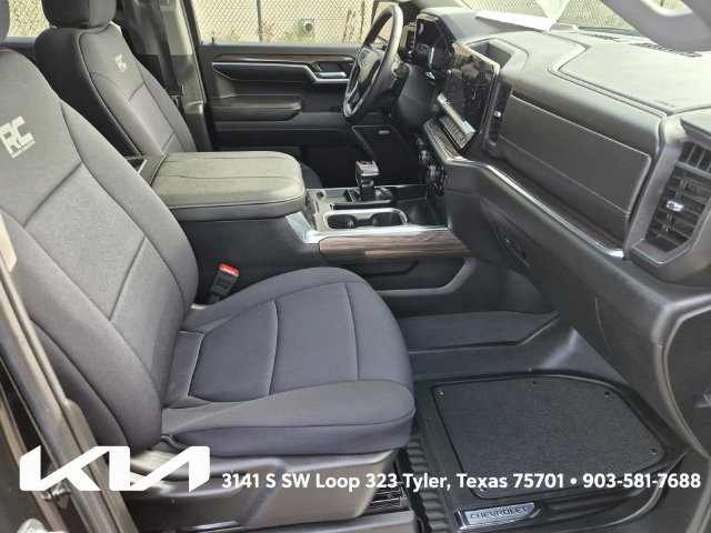 Used 2025 Chevrolet Silverado 1500 RST RWD image 11