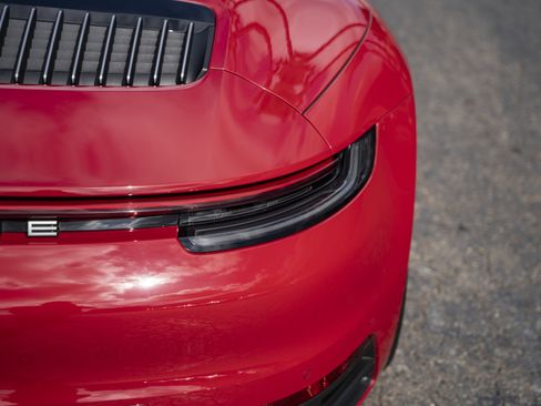 Used 2023 Porsche 911 Carrera 4S image 16