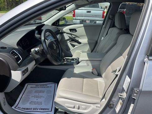 Used 2016 Acura RDX AWD w/ Technology Package image 19